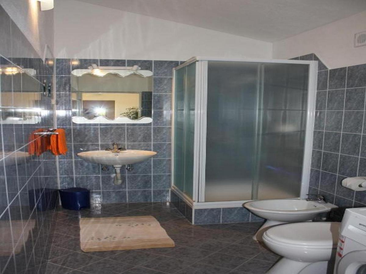 Apartments Racic Бол Экстерьер фото
